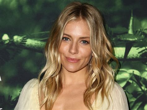 sienna miller pushed lost city of z director to make her