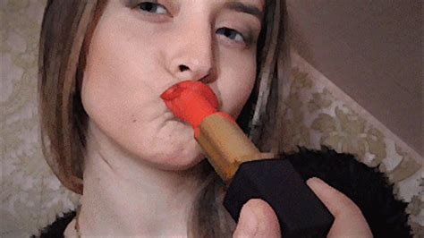 Sweet Smelly Lips As At A Duck1280x720 Hd Wmv Queen Lusy Clips4sale