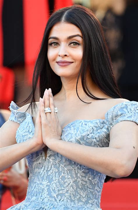 aishwarya rai  won  cannes red carpet case closed win radio