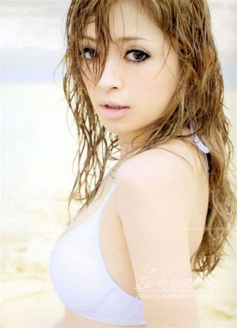 sexy girls ayumi hamasaki in swimsuit pictures