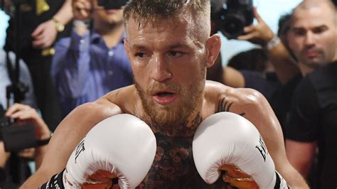conor mcgregor says about manny pacquiao struggle boxing