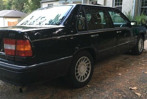 volvo  classic swedish motoring  sale