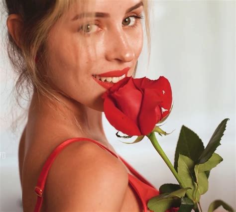 Heidy Jasmin Teen Model ВКонтакте