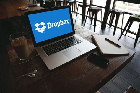 add dropbox  file explorer