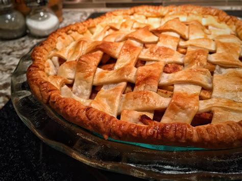 [homemade] Lattice Apple Pie R Food
