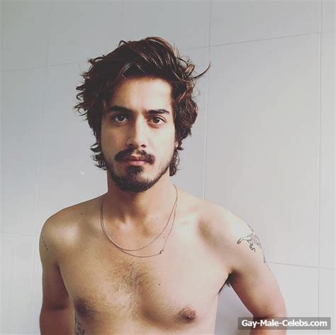 Avan Jogia Sexy 3 Photos The Male Fappening