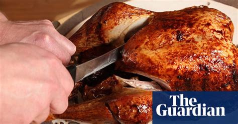 How To Carve A Turkey In Pictures Life And Style The Guardian