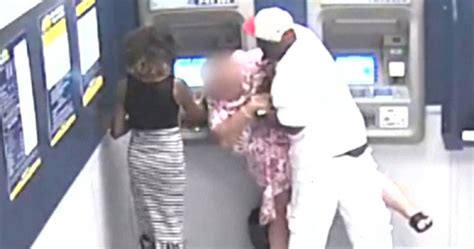 Video Shows Woman Being Robbed At Atm Witness Continues To Withdraw