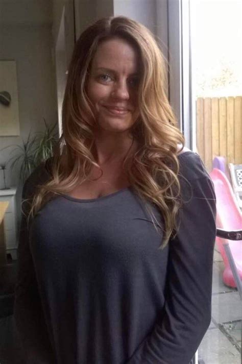 busty milf scrolller