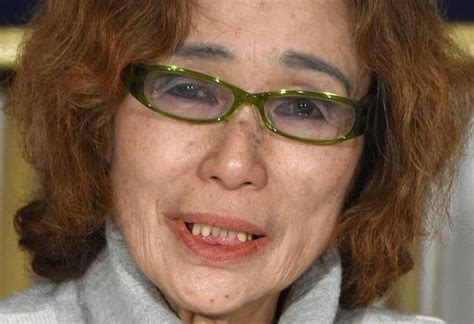 a mother pleads as japan hostage deadline passes daily mail online