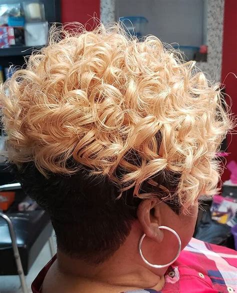 50 Beautiful Short Hairstyles For Black Women[2020 Update]