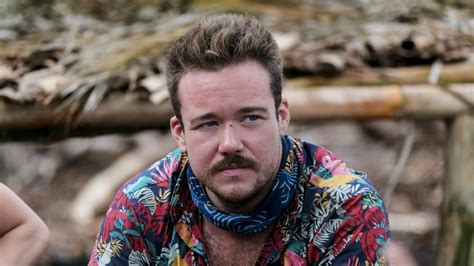 exclusive zeke smith surprised by media support after being outed on
