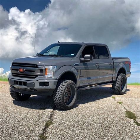 13th gen ford f150 on instagram “👌🏻 robert 87 lugnation superlift