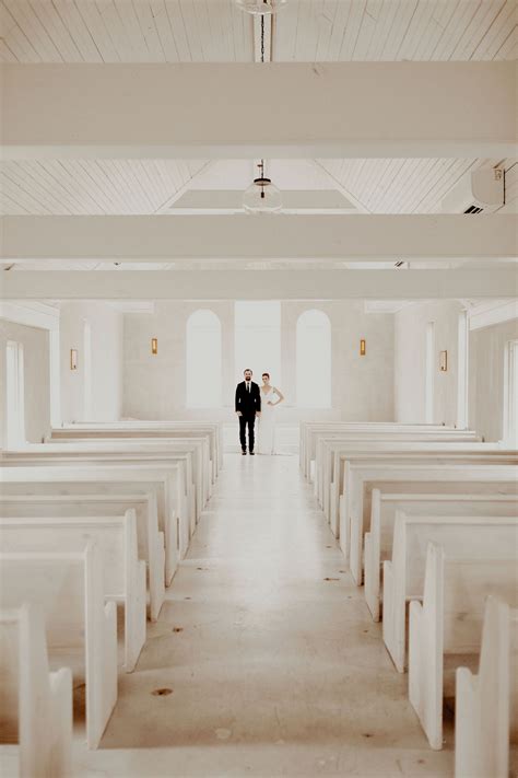 newly renovated wedding chapel in texas in 2020 wedding