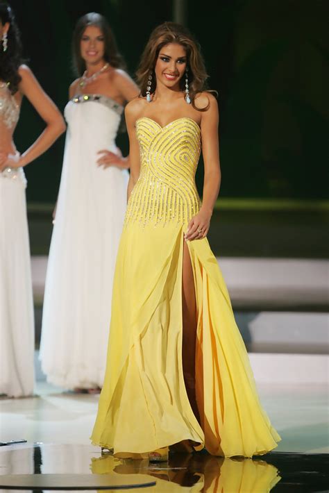 Dayana Mendoza In 57th Annual Miss Universe 2008