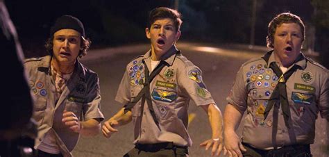 first look review scouts guide to the zombie apocalypse