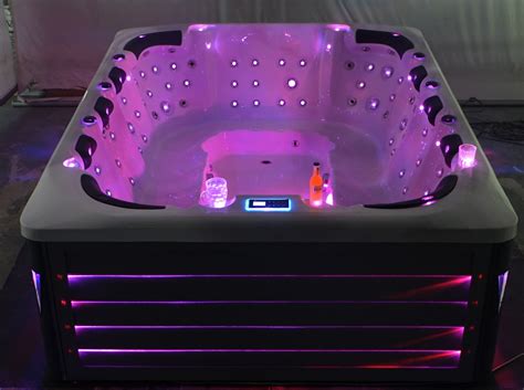 High Quality Hot Tub 12 Person Luxury Outdoor Hot Selling Cost