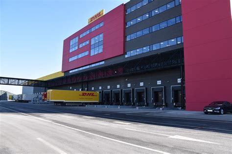 dhl express officially opened   brussels airport hub  investment