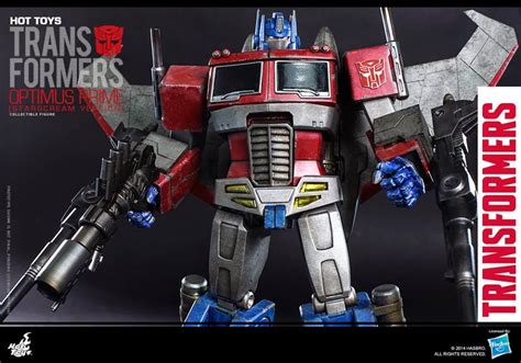 Mecha Guy Hot Toys Transformers G1 Optimus Prime [starscream