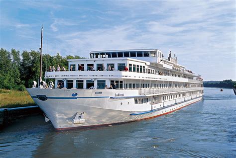 viking river cruises russia history culture