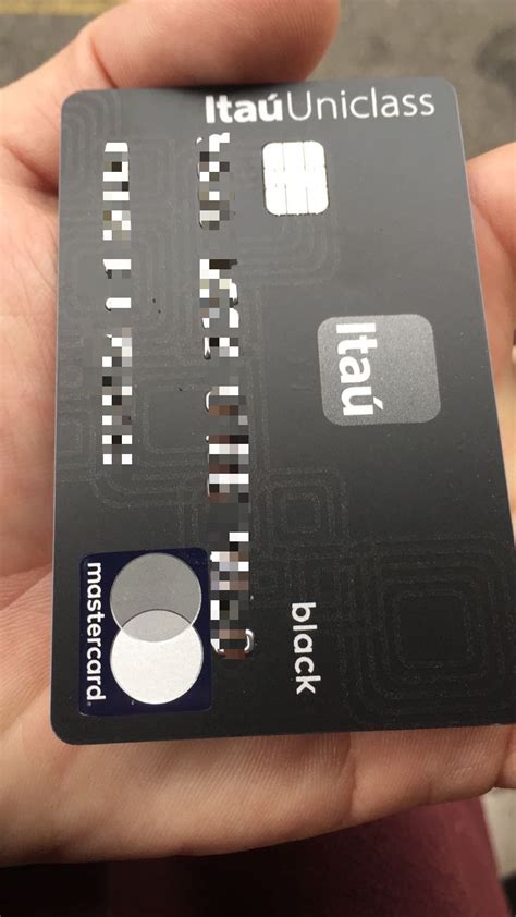 Cartão De Crédito Itaú Uniclass Mastercard Black • Falando