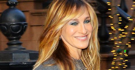 Sarah Jessica Parker Shows Off New Haircut Fringe