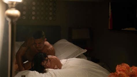 Nude Video Celebs Lisa Bonet Nude Ray Donovan S04e04