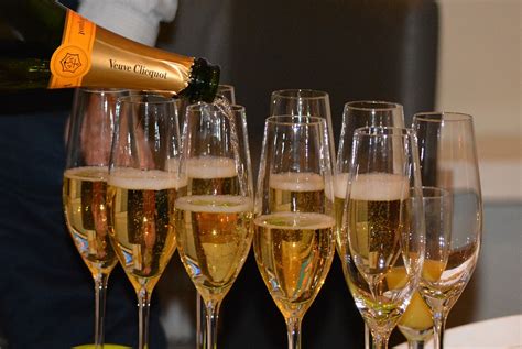 champagne glazen gratis foto op pixabay