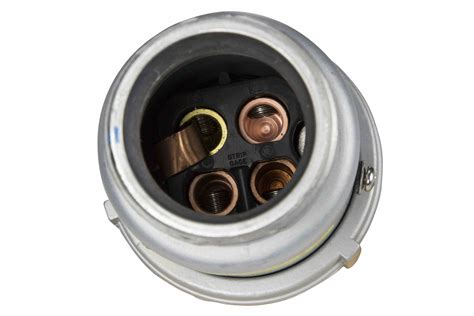larson electronics  male plug approved  class  div   pole  wire