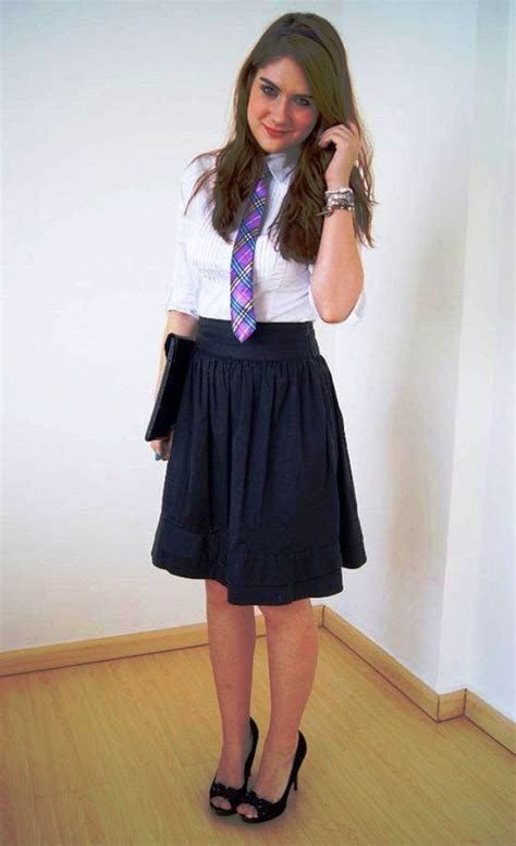 pretty  stylish outfits  schoolgirls