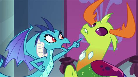 Image Princess Ember Suspecting Thorax S8e2 Png My