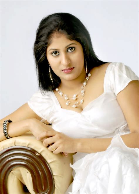 actress ashi hot photos stills latest tamil actress