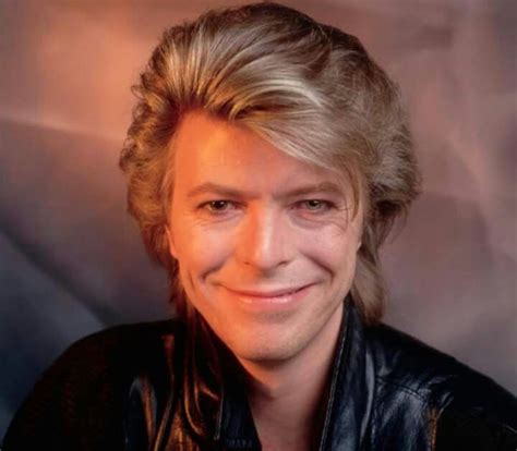 1000 images about david bowie on pinterest david bowie ziggy the thin white duke and ziggy