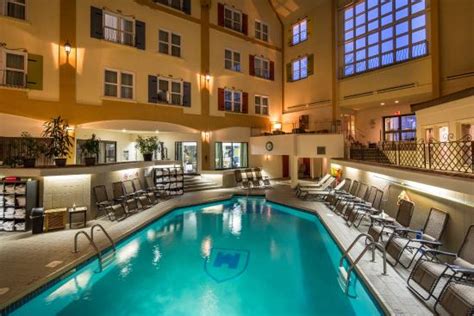piscine interieure indoor pool picture  hotel chateau bromont