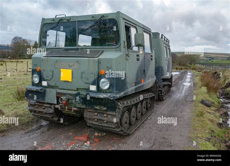 small unit support vehicle high resolution stock photography  images alamy