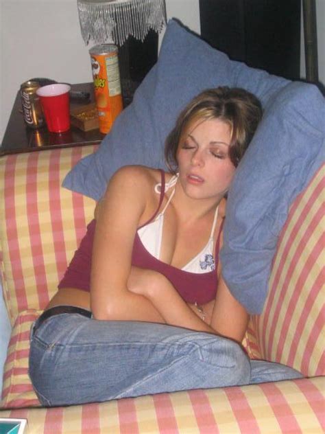 more passed out party girls gallery ebaum s world