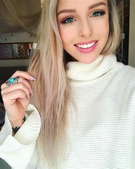 Franziska 🤷🏼‍♀️ On Instagram “💋 • • • • • Selfie Girl Blonde