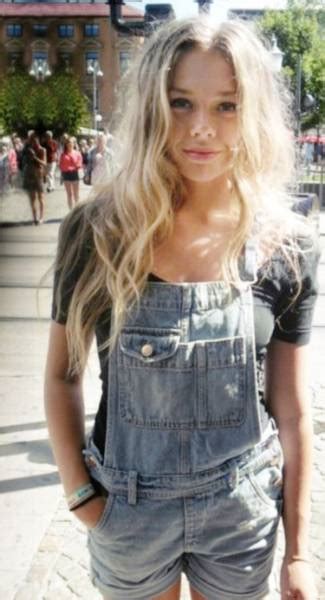 Very Hot Photos Of Girls In Overalls 39 Pics