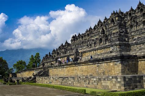 Borobudur Enciclopedia De La Historia Del Mundo