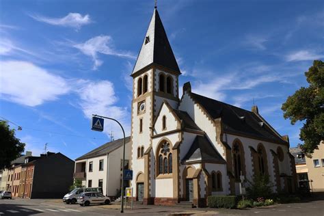 evangelische kirche kirchekapelle die schoensten touren und ziele  den