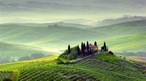 wallpaper tuscany  hd wallpaper italy hills meadows house fog