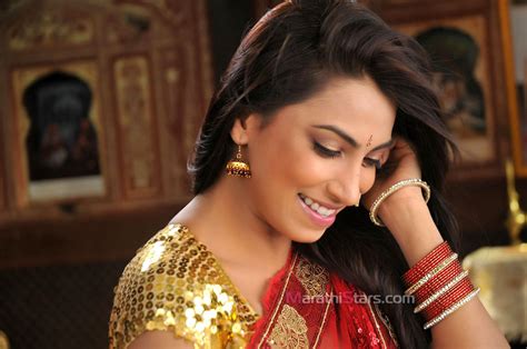 Kranti Redkar Marathi Actress Photos Biography Wallpapers Wiki Hot Bio