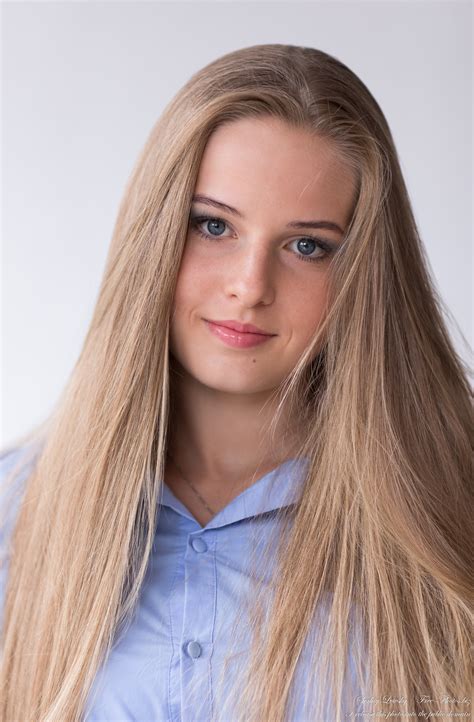 photo of diana an 18 year old natural blonde girl photographed in