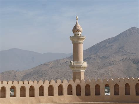 filenizwa minaret  friday mosque jpg wikimedia commons