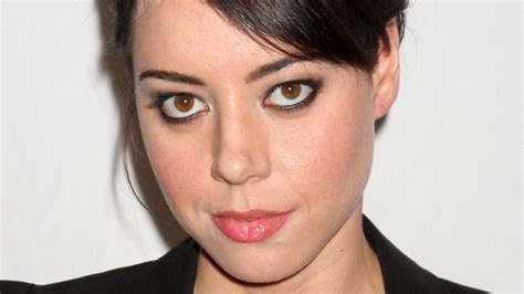 an interesting dive into aubrey plaza s life and career