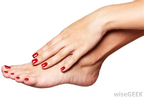 what are the advantages of a professional pedicure