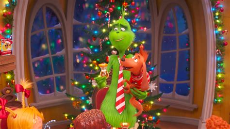 the grinch benedict cumberbatch brings holiday cheer to box office