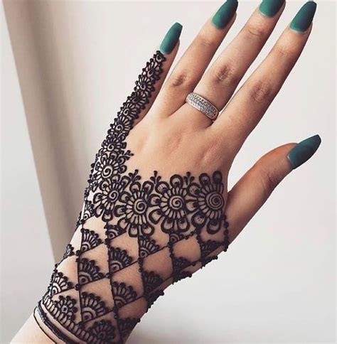 These Simple Arabic Mehndi Designs For Hands Are All You