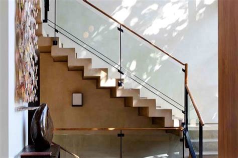 advantages  concrete stairs inexpensive  reliable staircase design