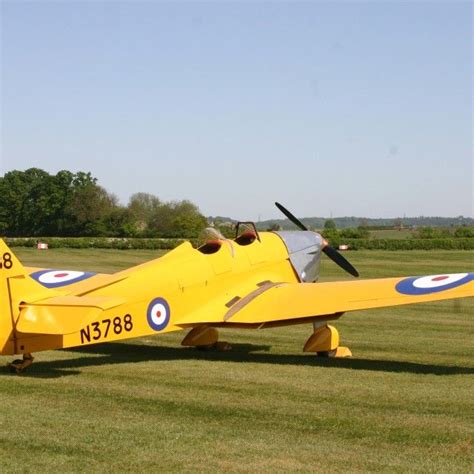 miles magister   picfaircom photograph  martin wilkinson wwii aircraft british